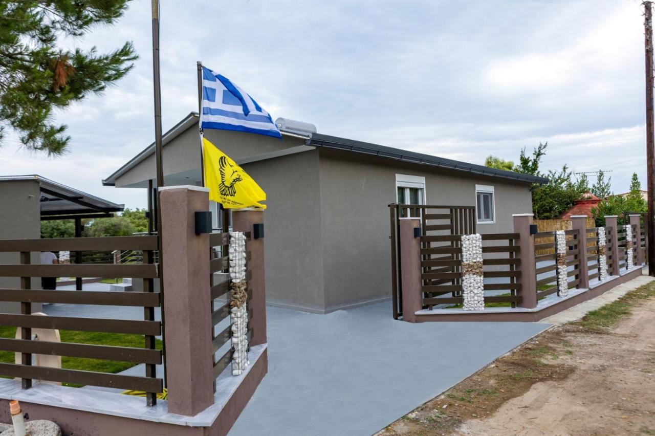 K&M Villas Nea Kallikrateia エクステリア 写真