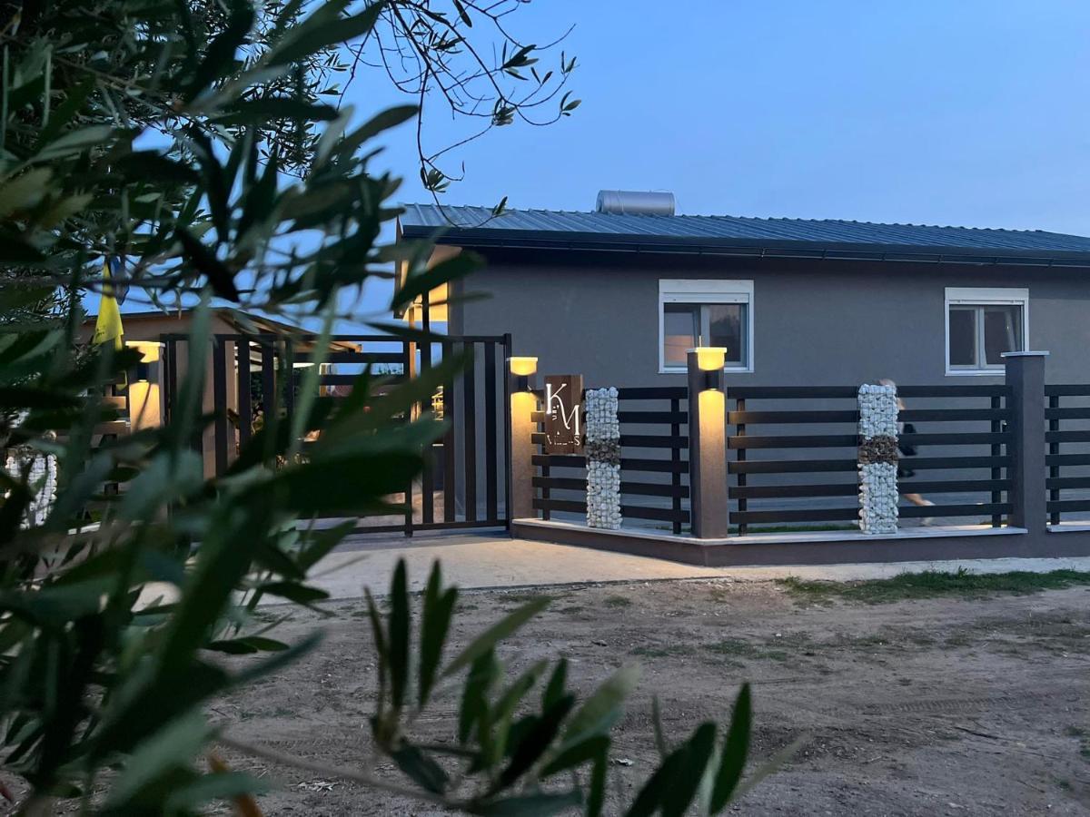 K&M Villas Nea Kallikrateia エクステリア 写真